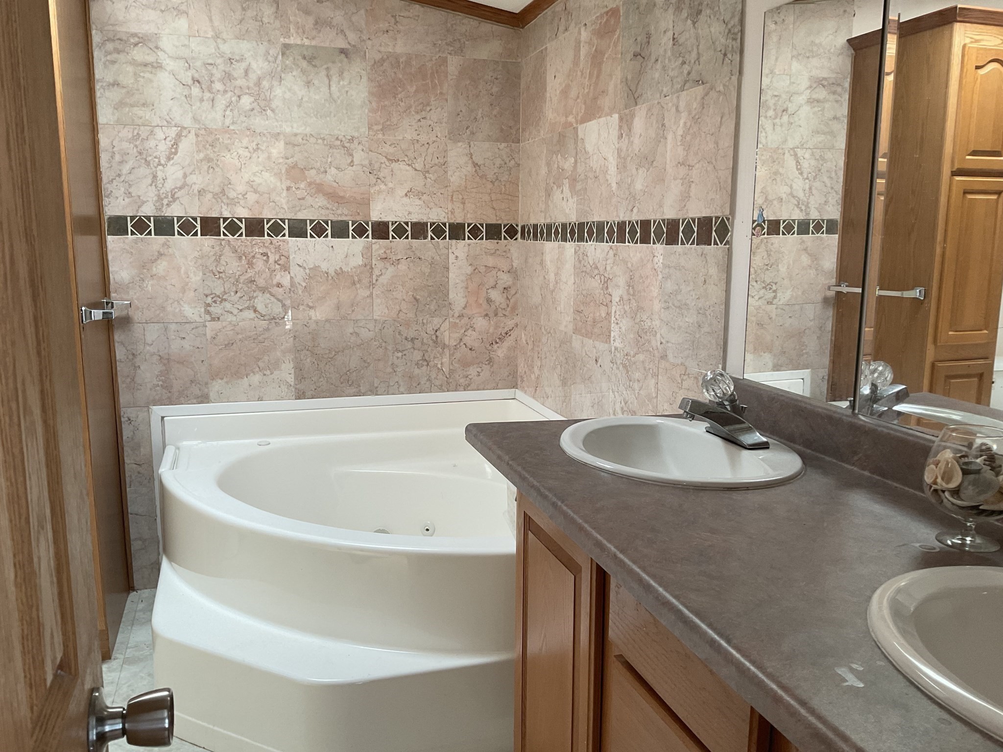 22 Medallion Road, Holbrook, MA 02343 - Image 23