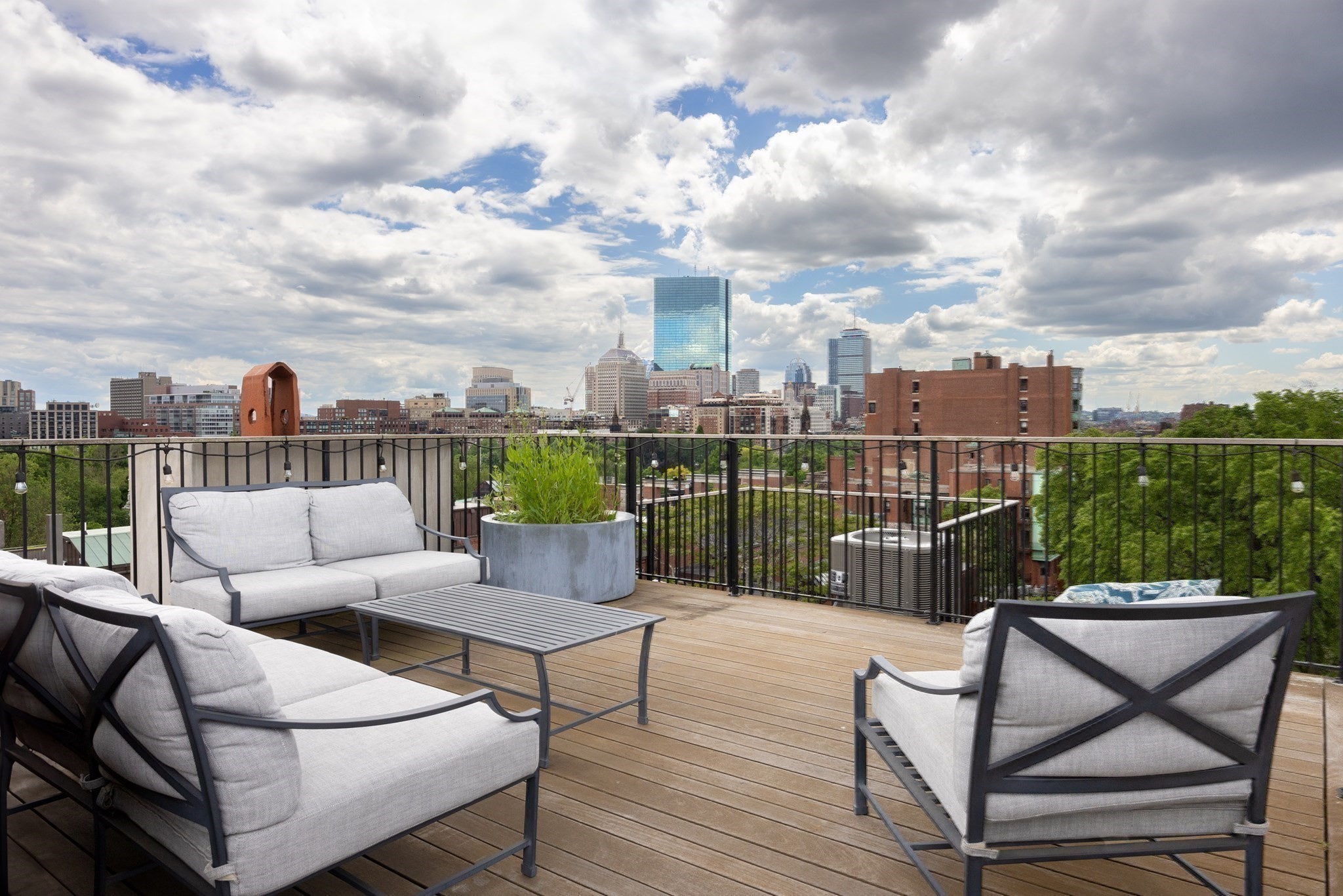 9 Walnut St, Beacon Hill, Boston, MA 02108 - Image 18