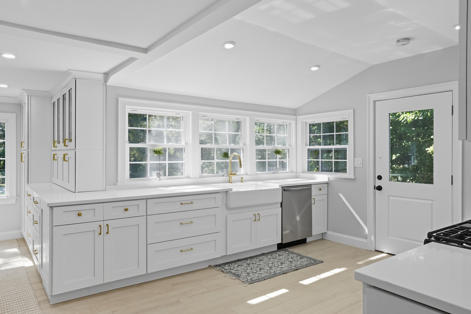 30 Atlantic St, Gloucester, MA 01930 - Image 8