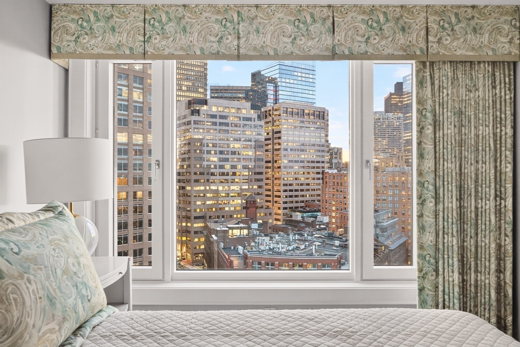 10 Rowes Wharf Unit PH4, Downtown, Boston, MA 02110 - Image 33