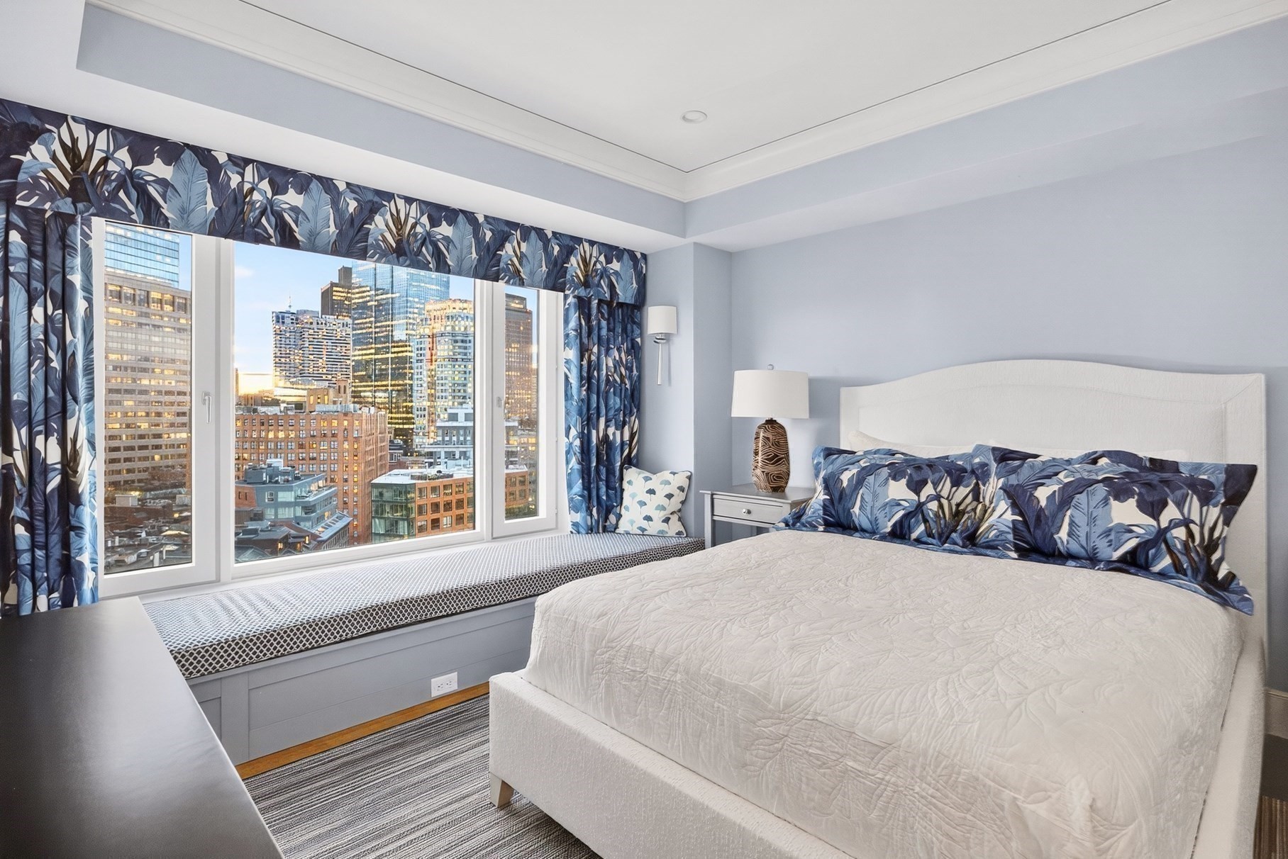 10 Rowes Wharf Unit PH4, Downtown, Boston, MA 02110 - Image 36