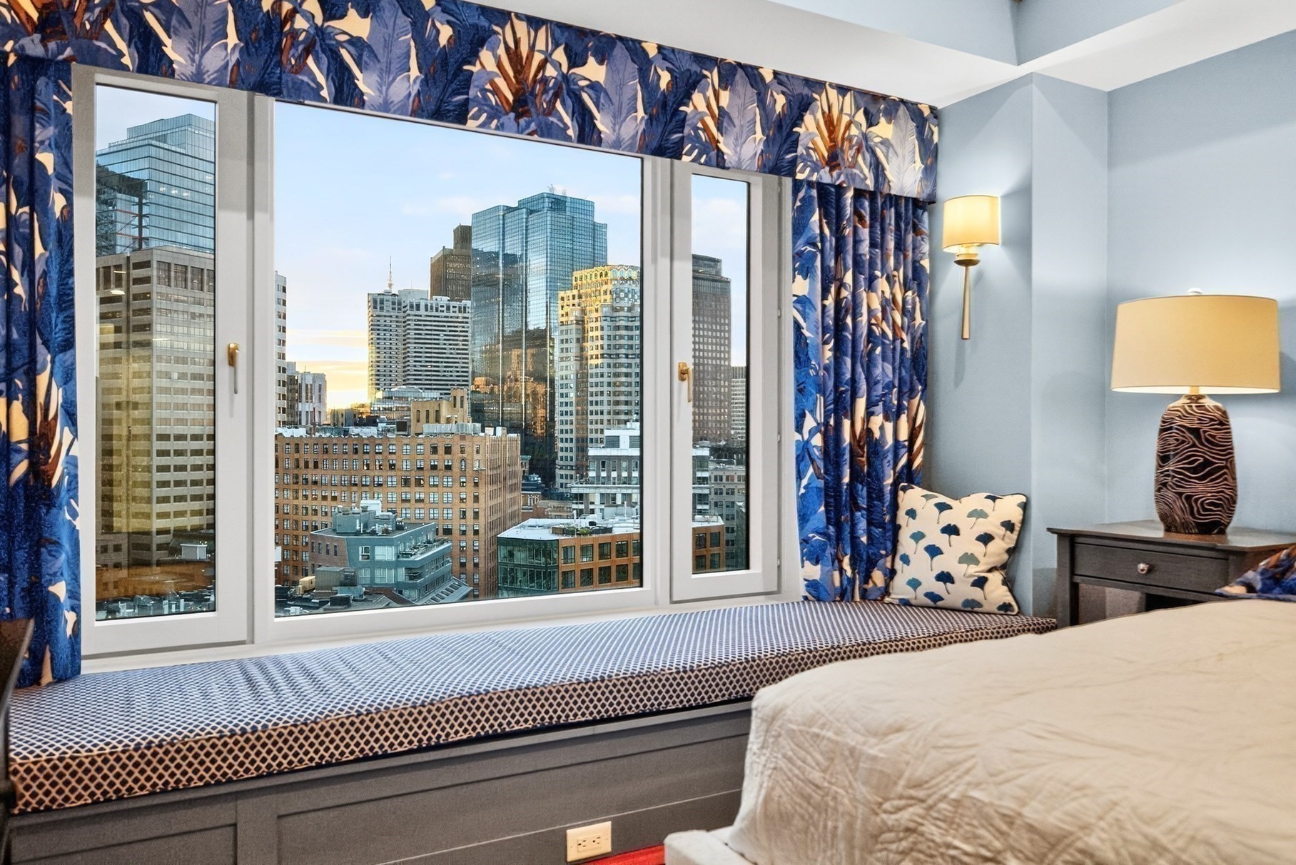 10 Rowes Wharf Unit PH4, Downtown, Boston, MA 02110 - Image 37