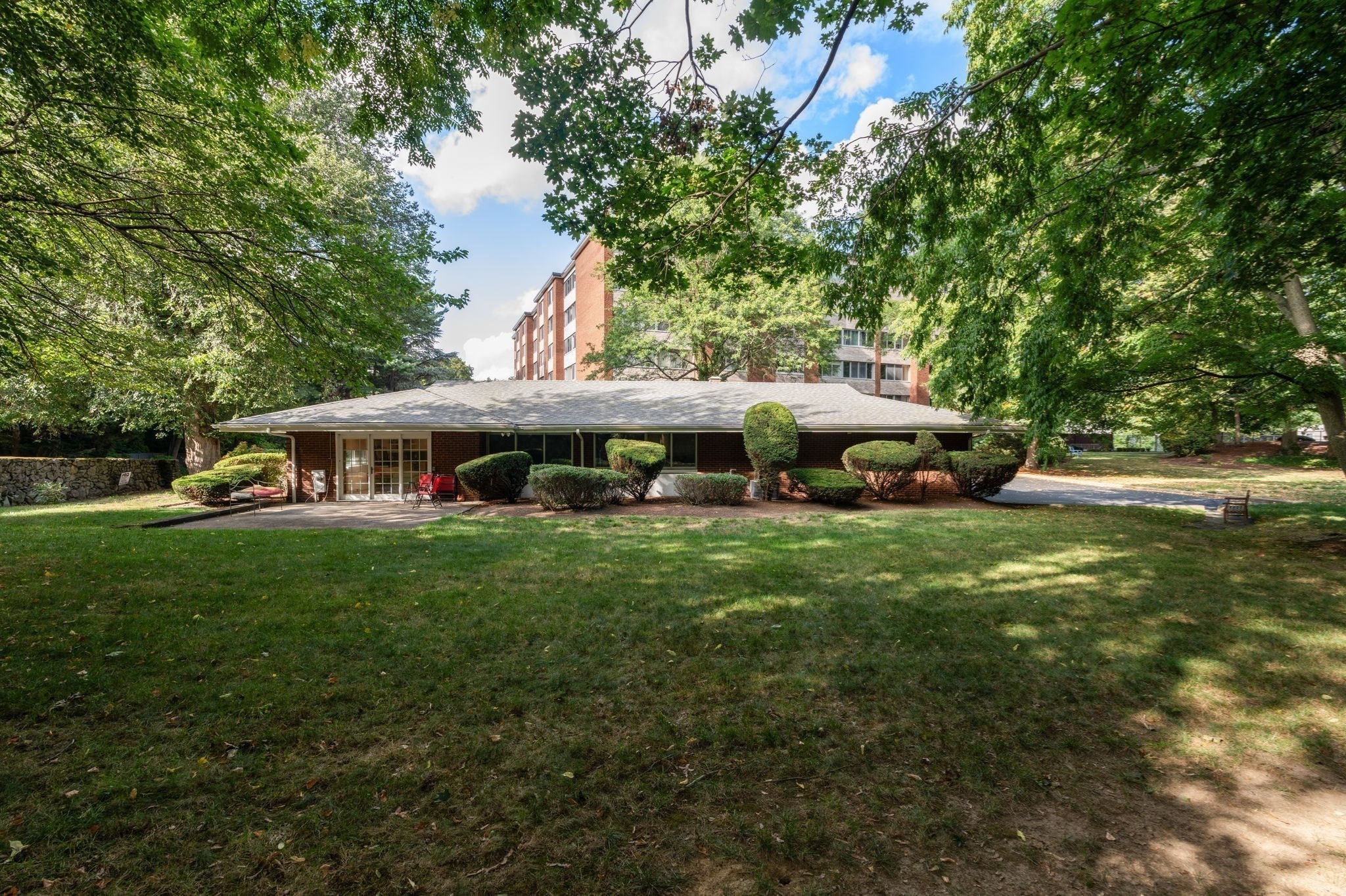 18 Chestnut Pl Unit 18, Brookline, MA 02445 - Image 16