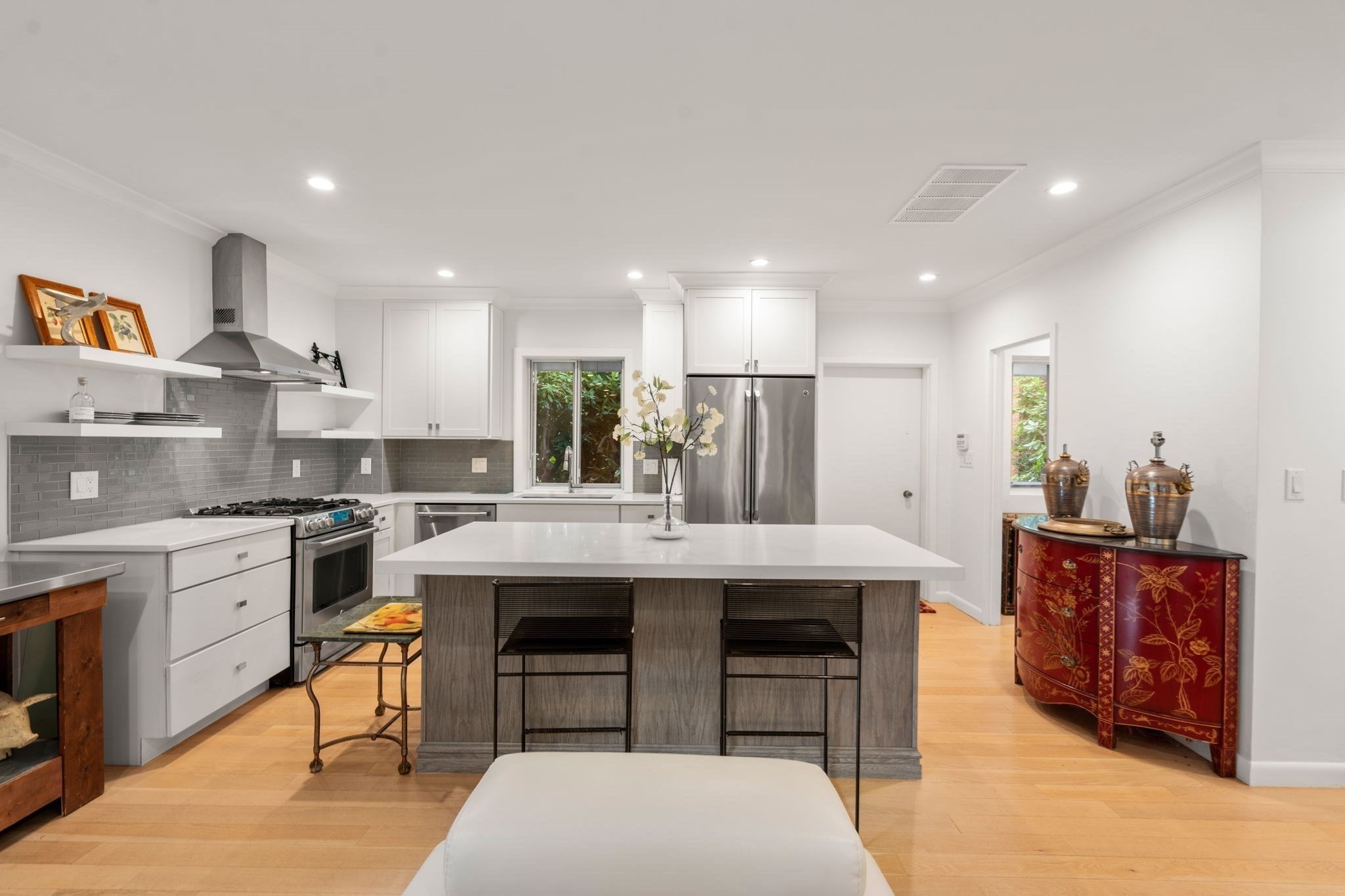 18 Chestnut Pl Unit 18, Brookline, MA 02445 - Image 3