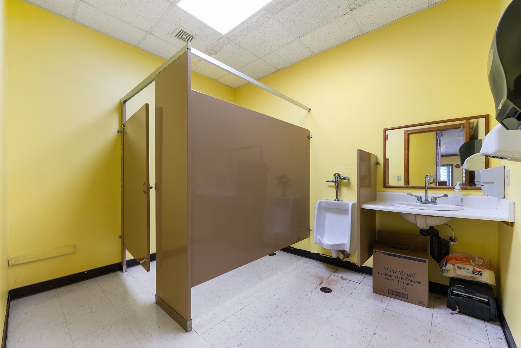 605 Silver Street, Agawam, MA 01001 - Image 21