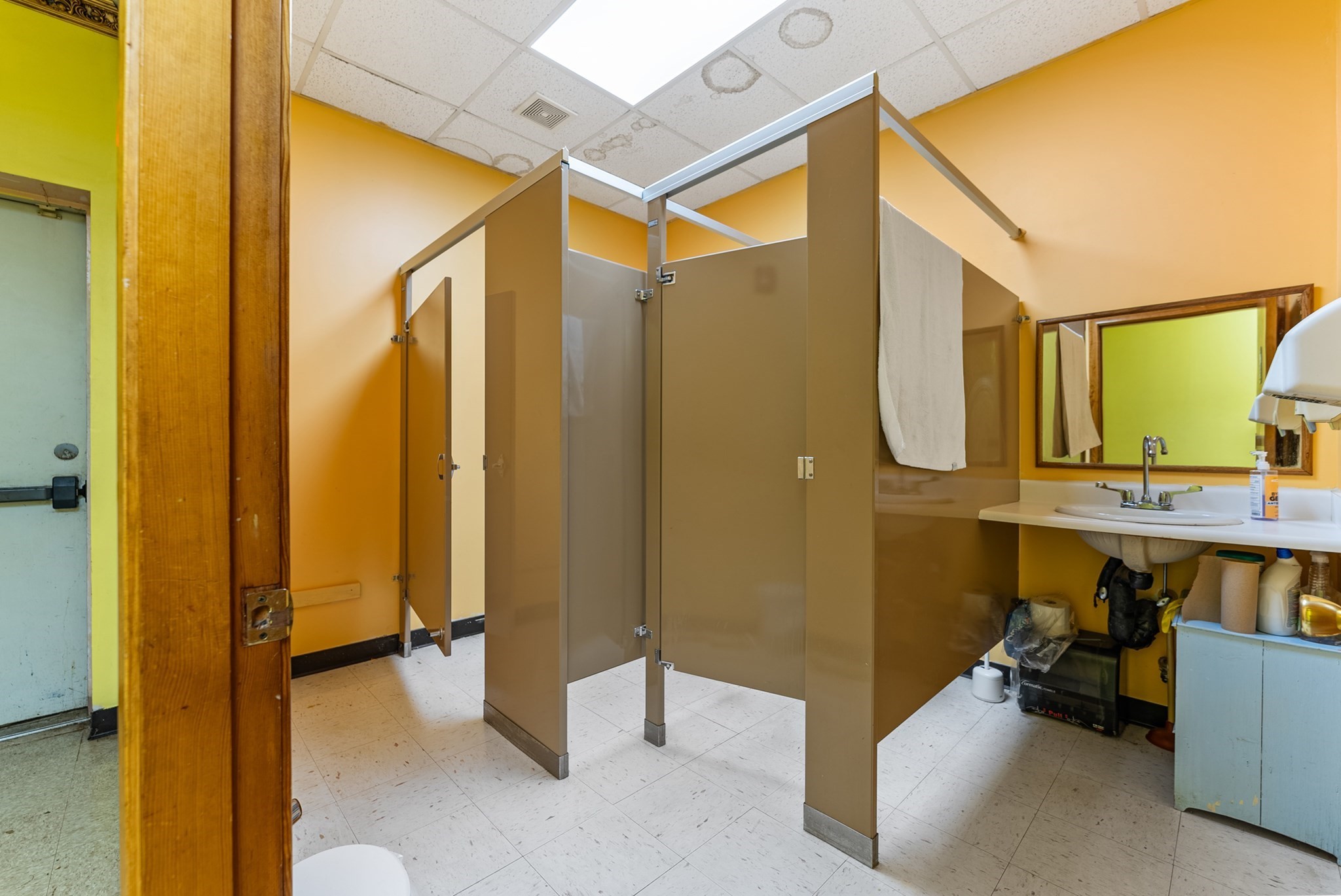 605 Silver Street, Agawam, MA 01001 - Image 22