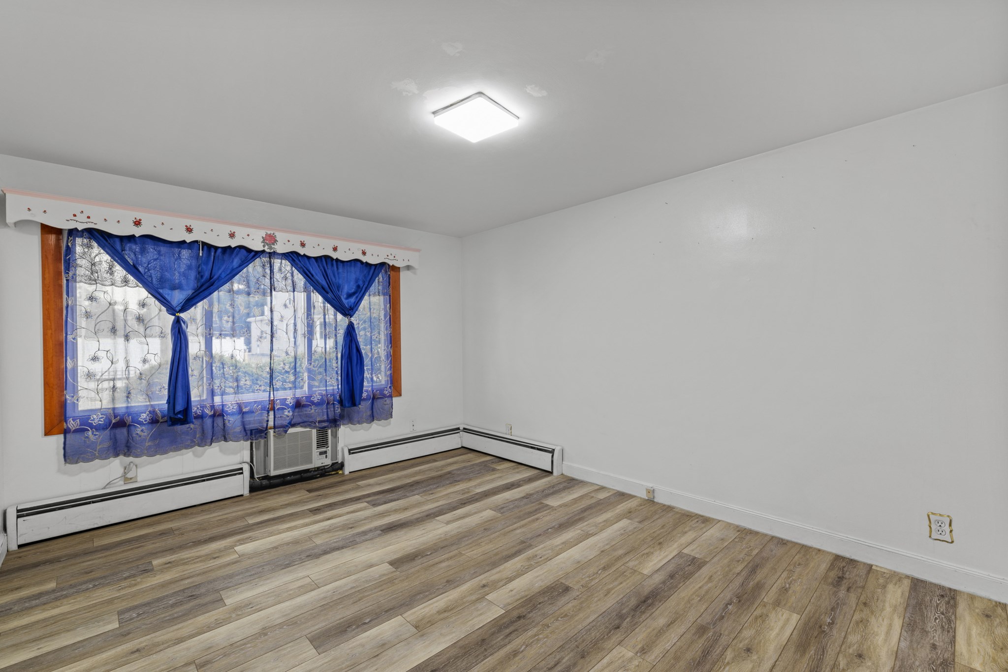 176 River St, Waltham, MA 02453 - Image 13