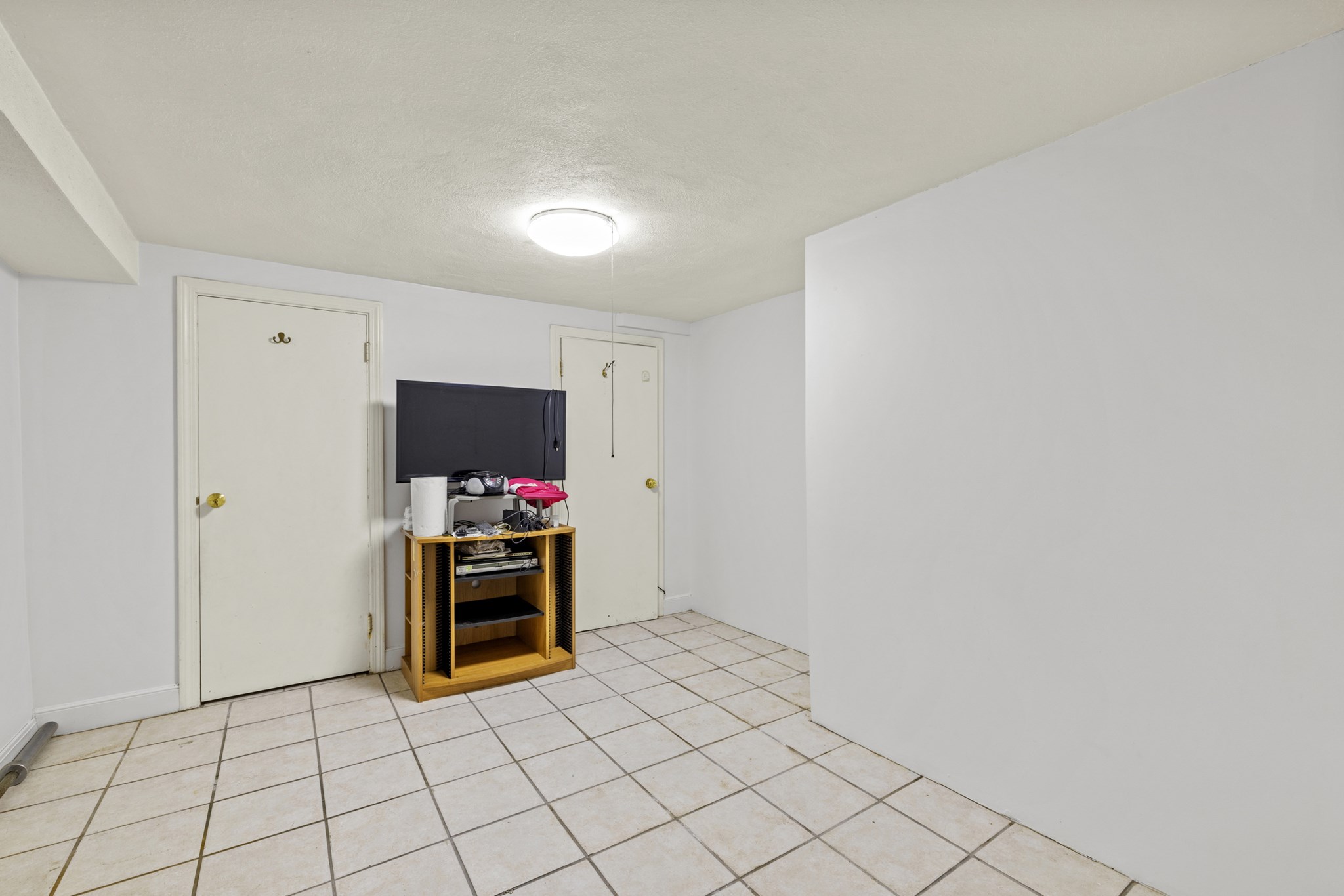 176 River St, Waltham, MA 02453 - Image 20