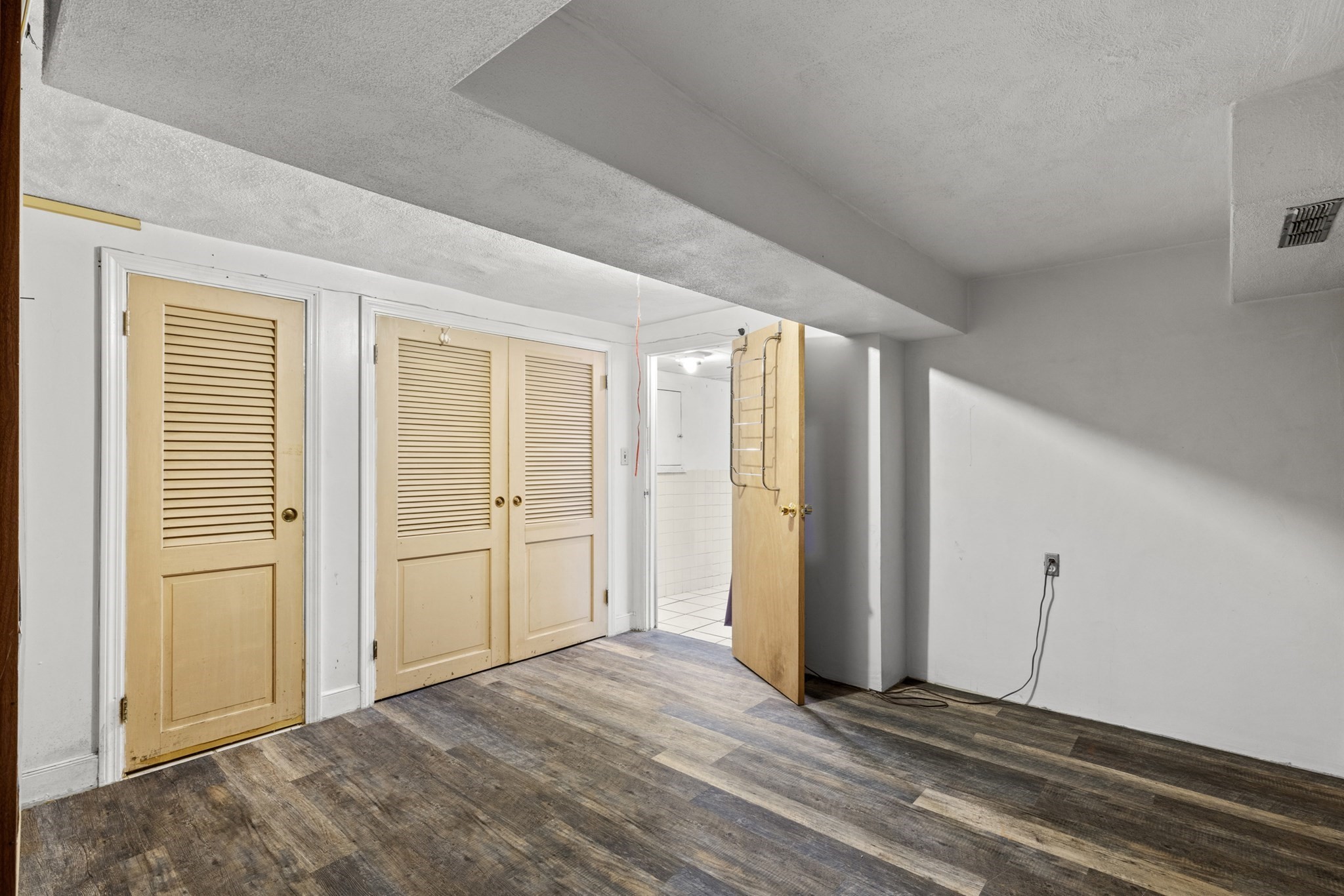 176 River St, Waltham, MA 02453 - Image 22