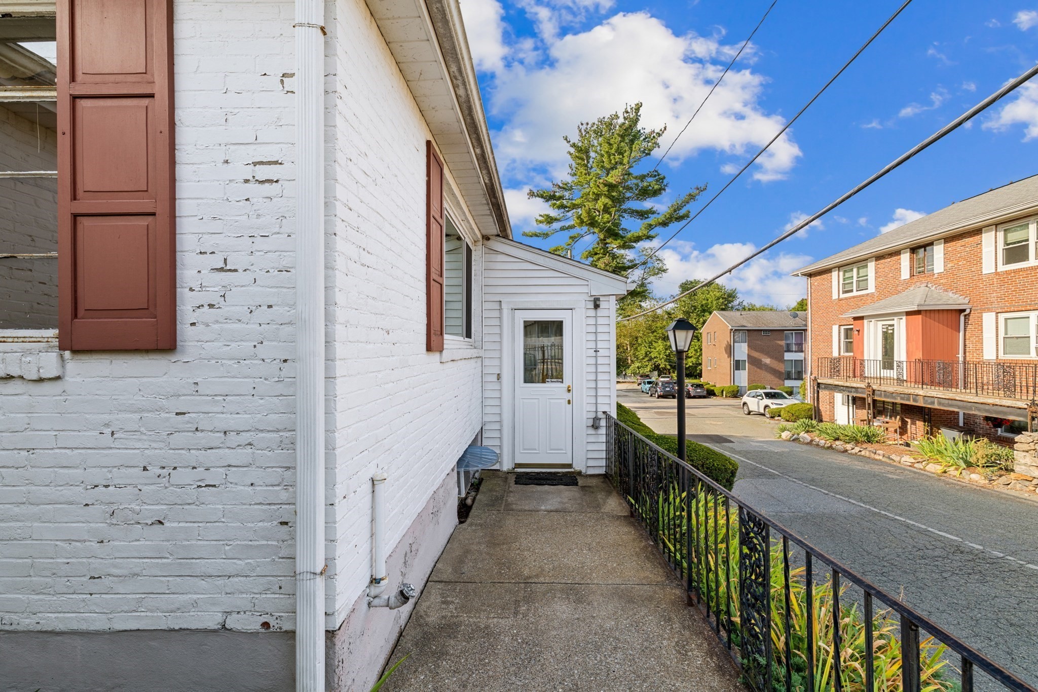 176 River St, Waltham, MA 02453 - Image 31