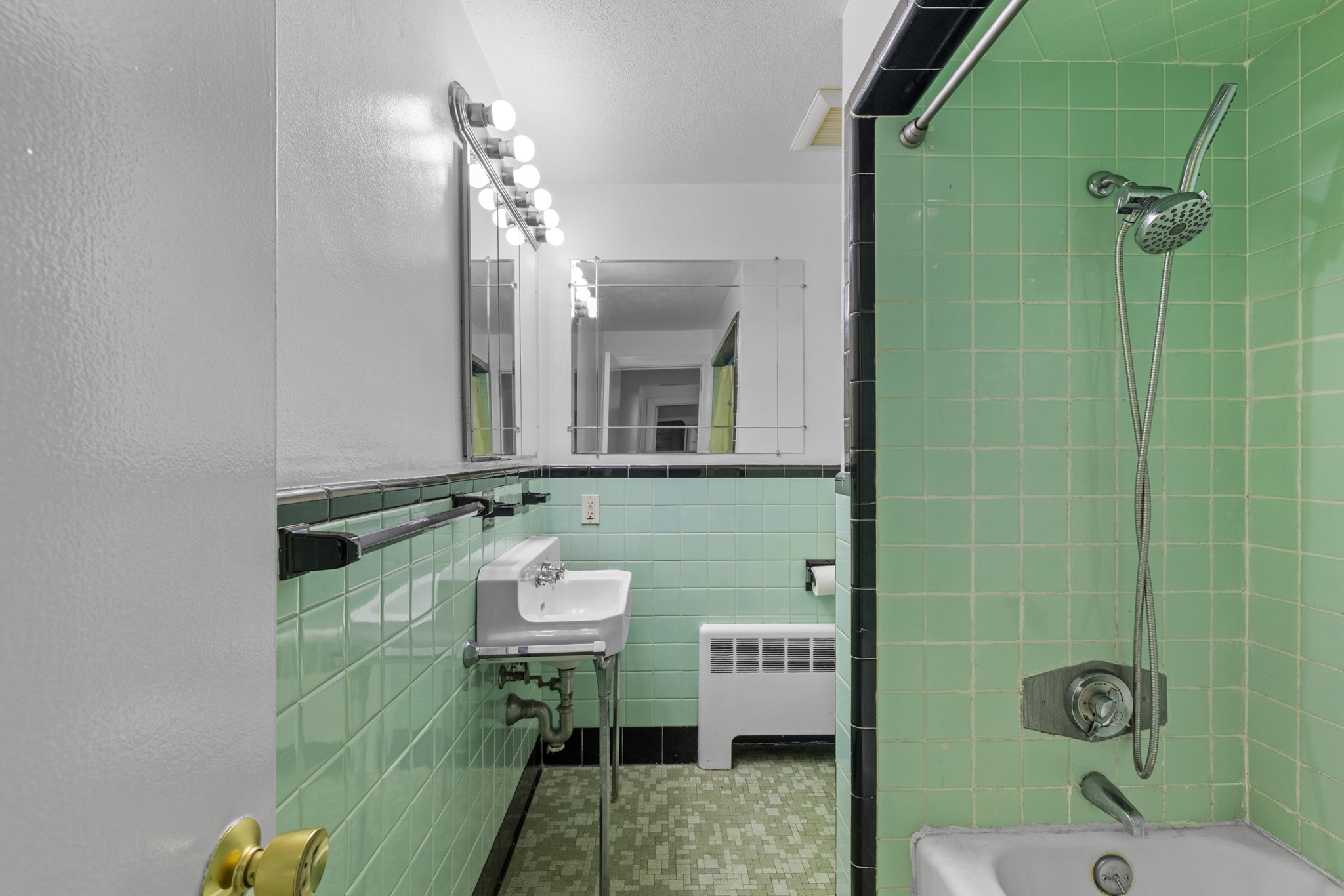 176 River St, Waltham, MA 02453 - Image 9