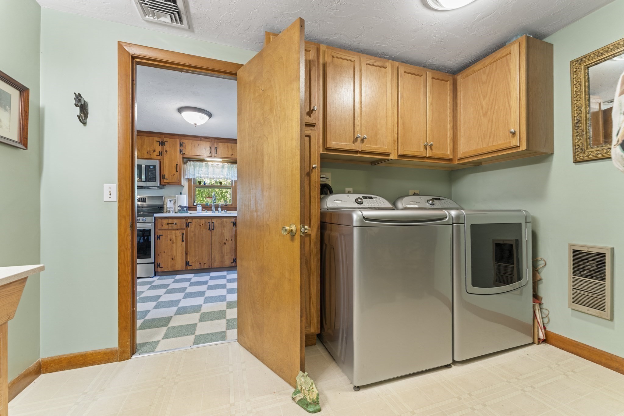 467 Durfee St, Southbridge, MA 01550 - Image 16