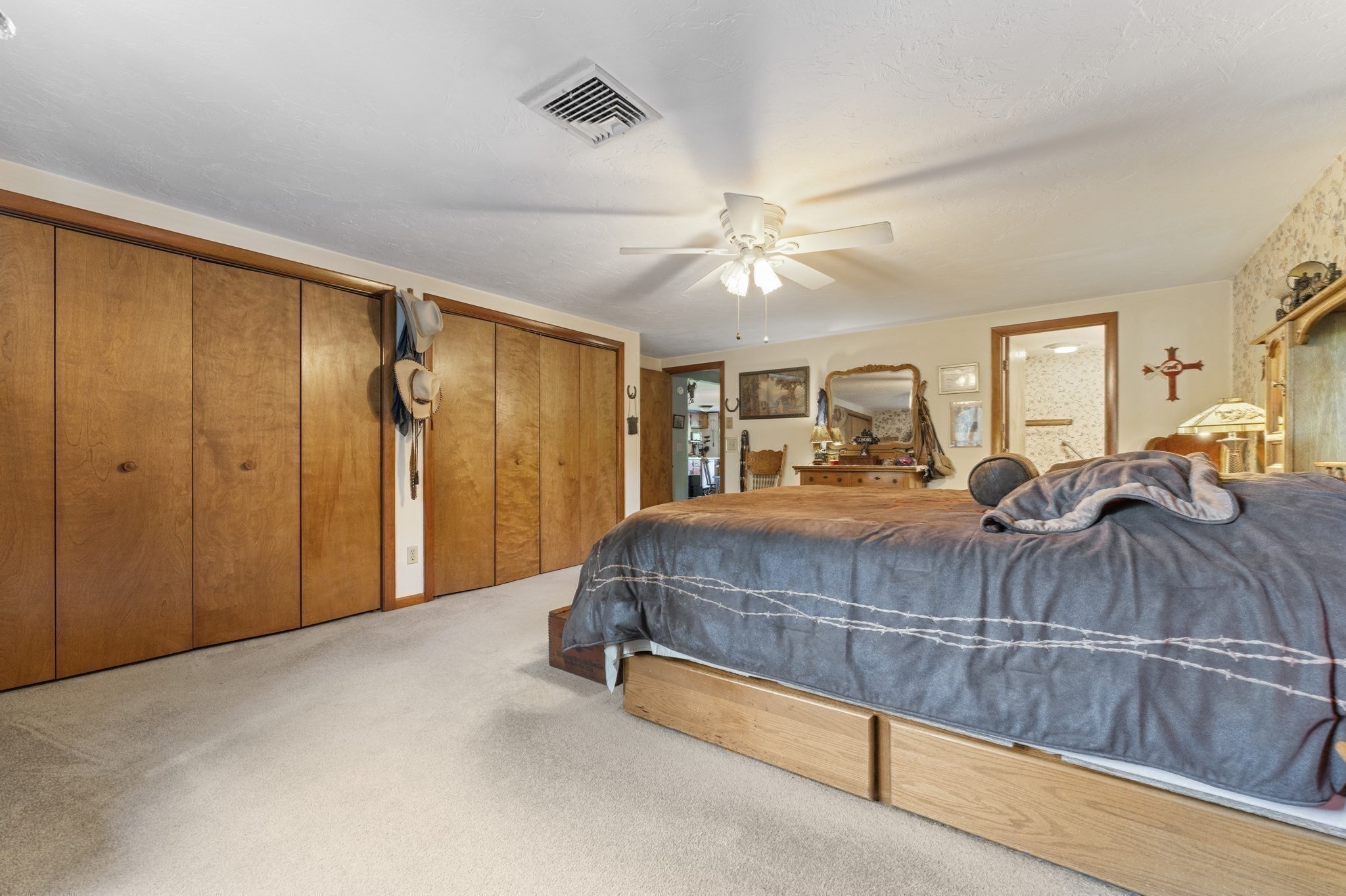 467 Durfee St, Southbridge, MA 01550 - Image 25