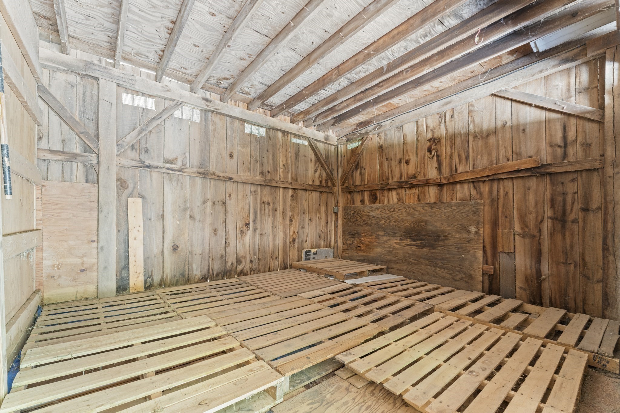 467 Durfee St, Southbridge, MA 01550 - Image 33