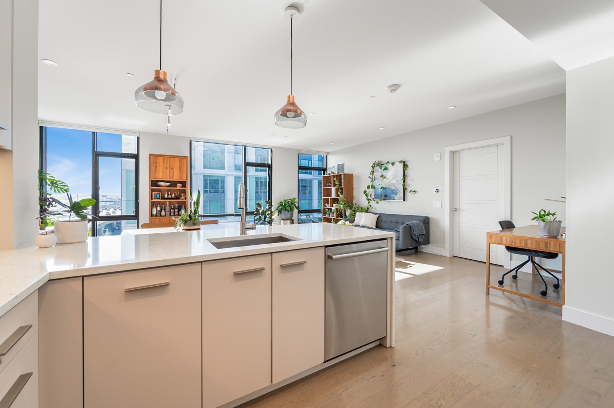 40 Traveler St Unit 703, South End, Boston, MA 02118 - Image 2