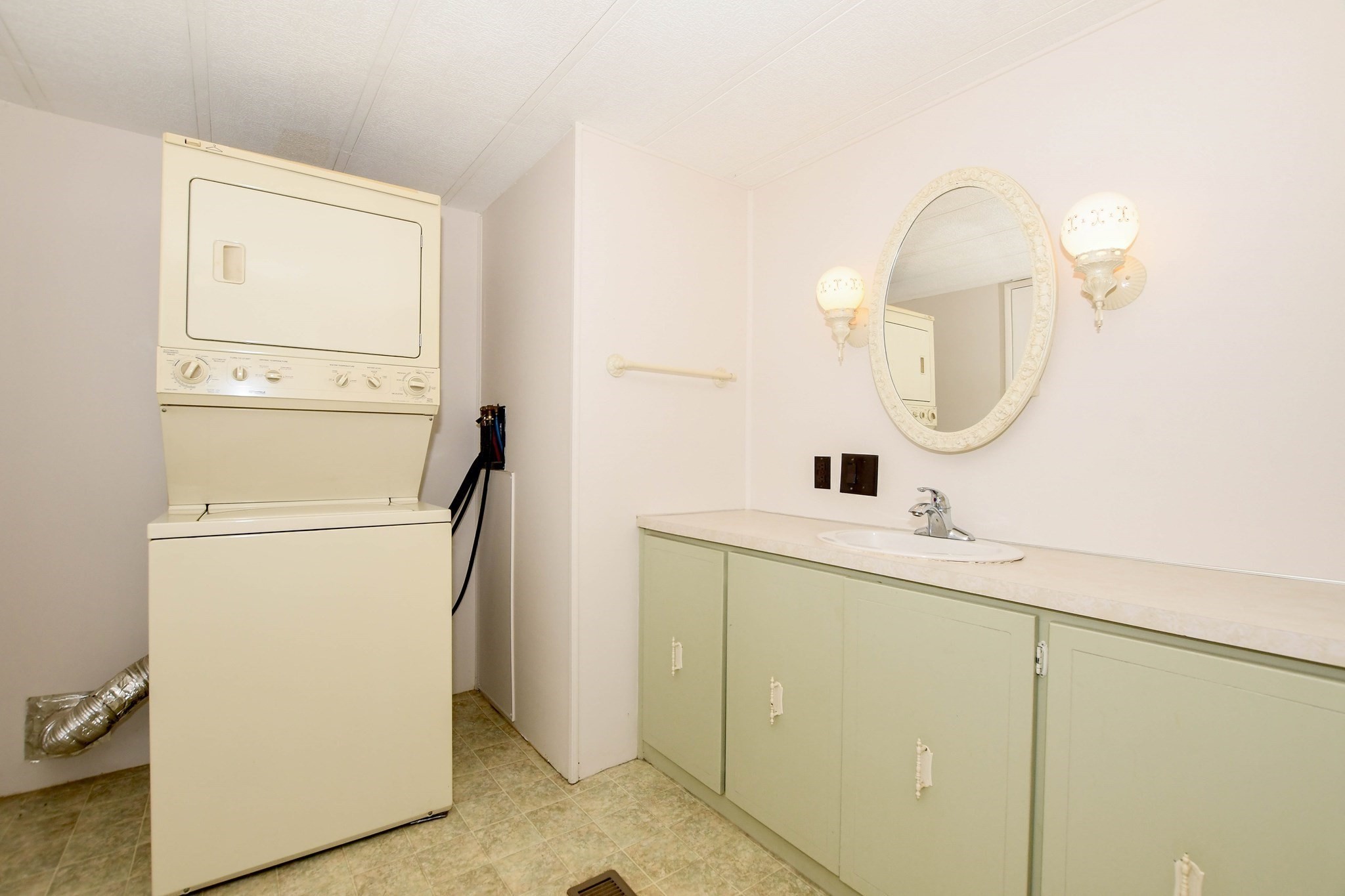 29 South Meadow Village, Carver, MA 02330 - Image 27