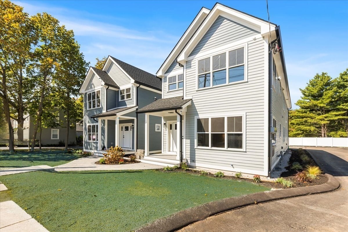 69 Readville St Unit A, Hyde Park, Boston, MA 02136