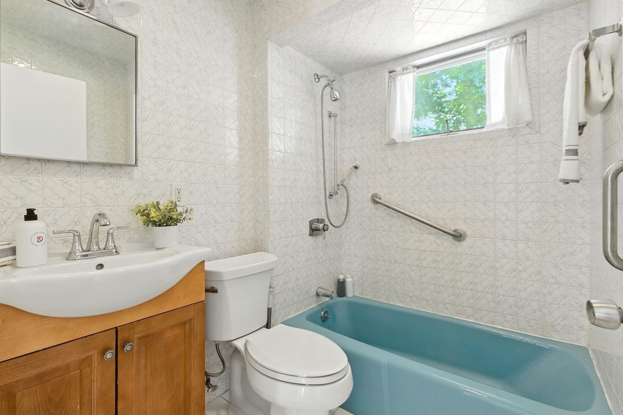 21 Upcrest Rd, Brighton, Boston, MA 02135 - Image 20