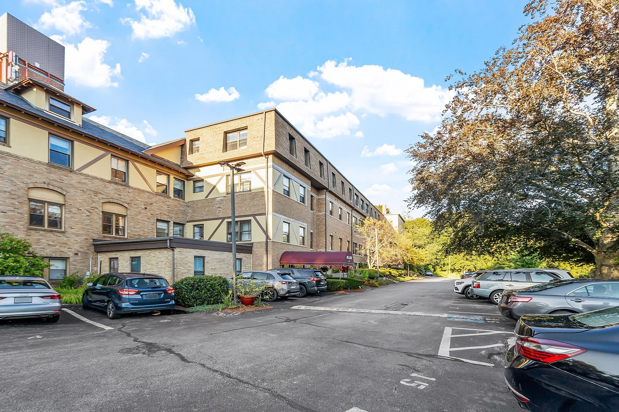 1029 Pleasant Street Unit 19, Worcester, MA 01602 - Image 2