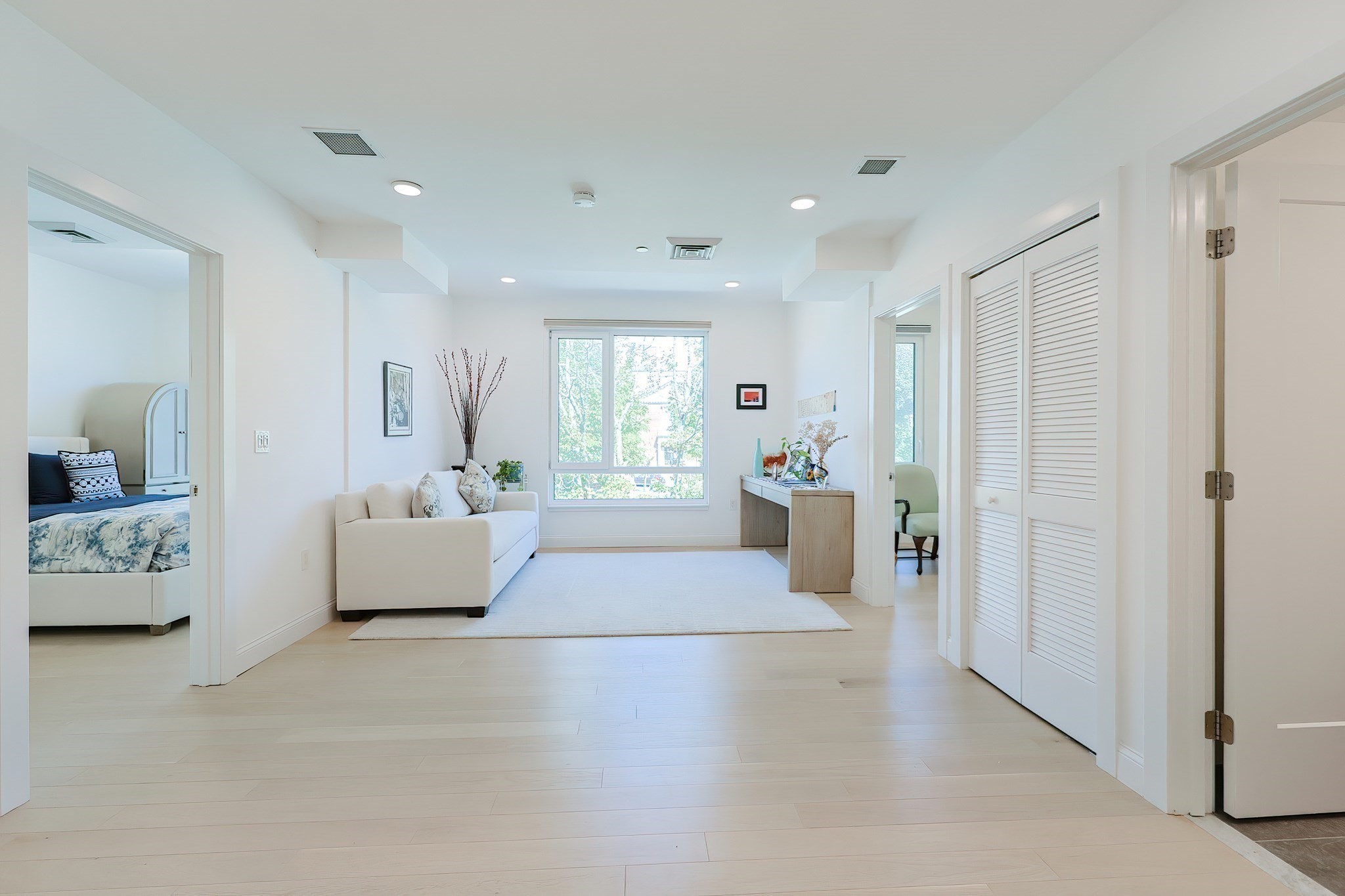 368 Pleasant St Unit 204, Malden, MA 02148