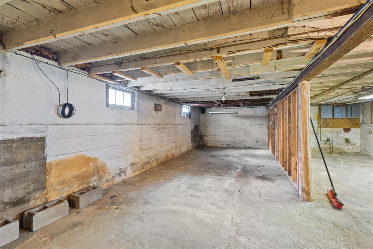 43 Avon Street, Taunton, MA 02780 - Image 23