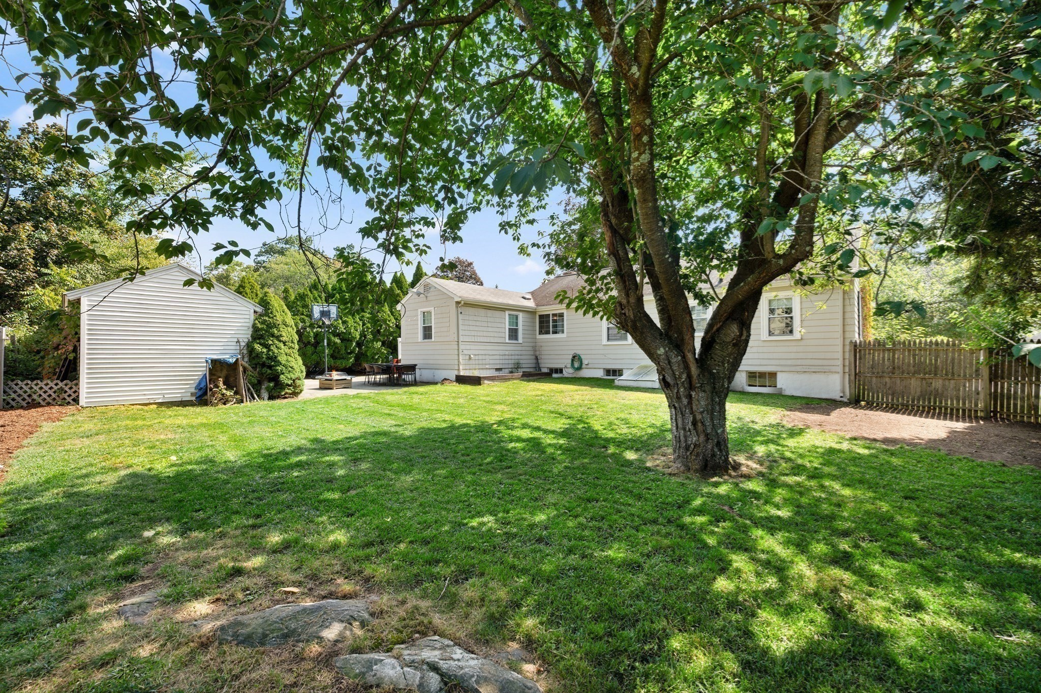 37 Hillcrest Rd, Wakefield, MA 01880 - Image 17