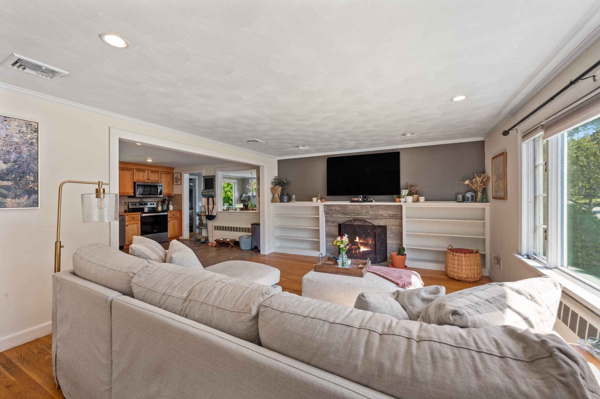 37 Hillcrest Rd, Wakefield, MA 01880 - Image 3
