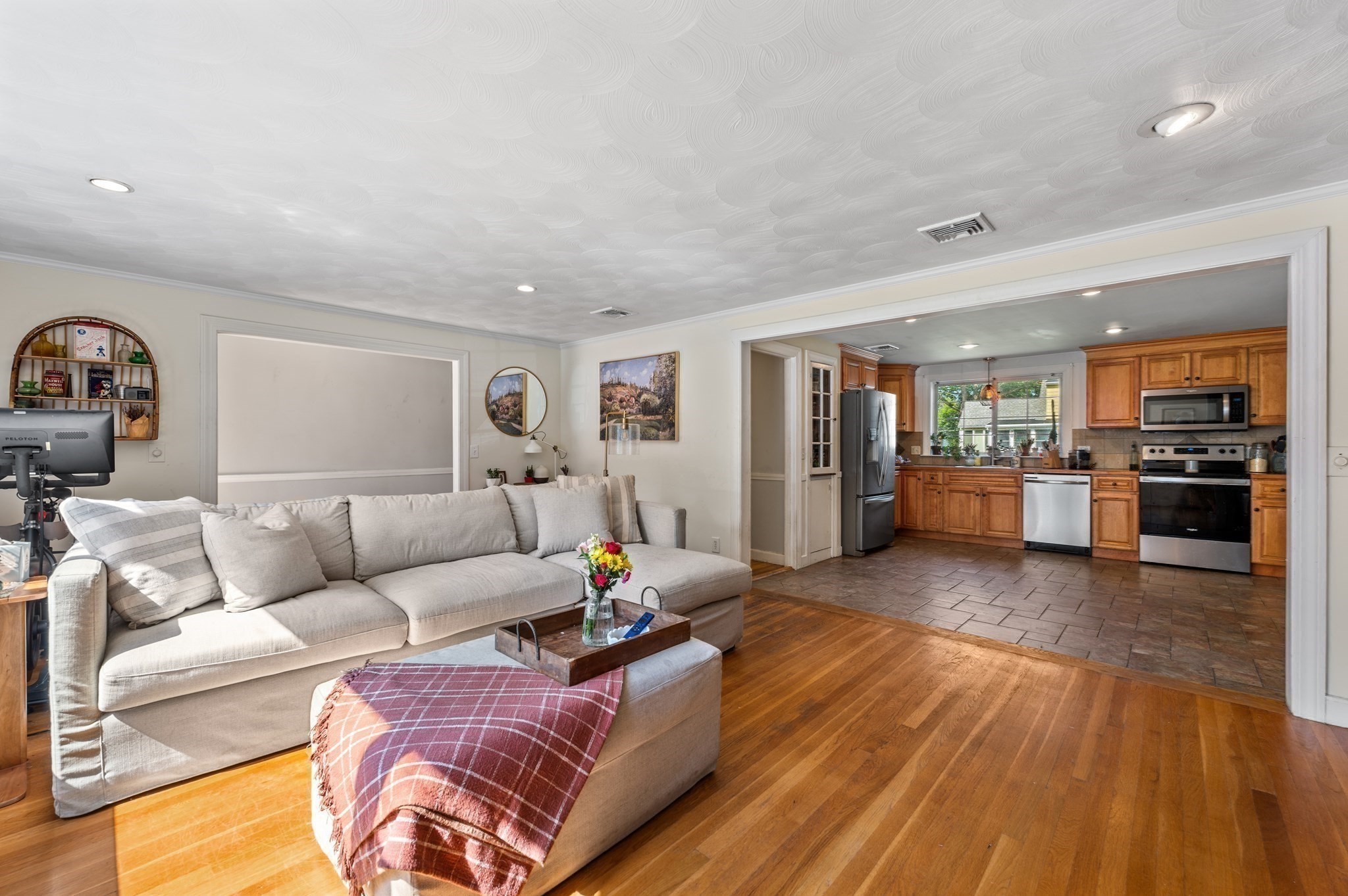 37 Hillcrest Rd, Wakefield, MA 01880 - Image 5