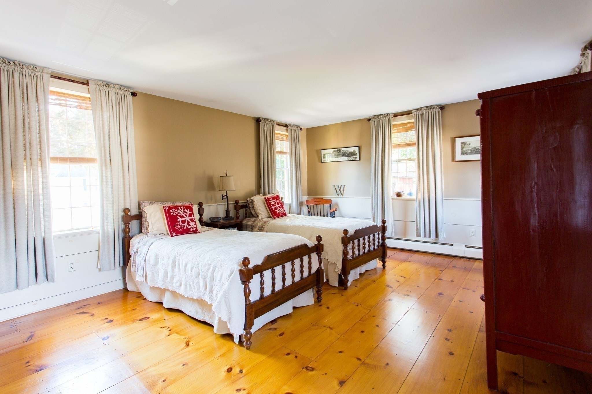 28 N Main St, West Brookfield, MA 01585 - Image 24