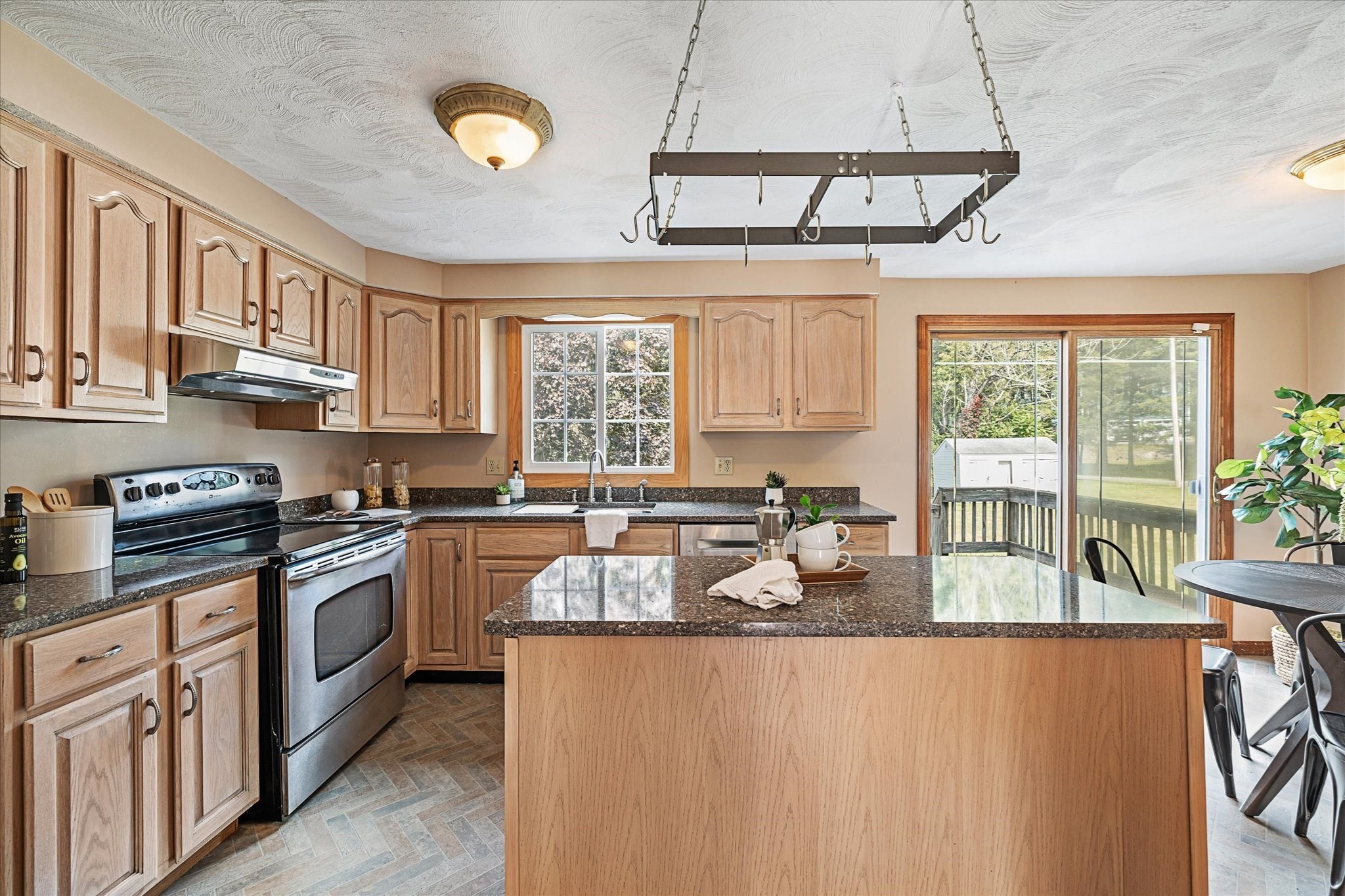 17 Taft Rd, Sterling, MA 01564 - Image 13