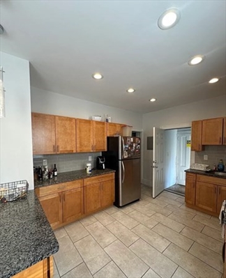 384 Washington St, Apt 1