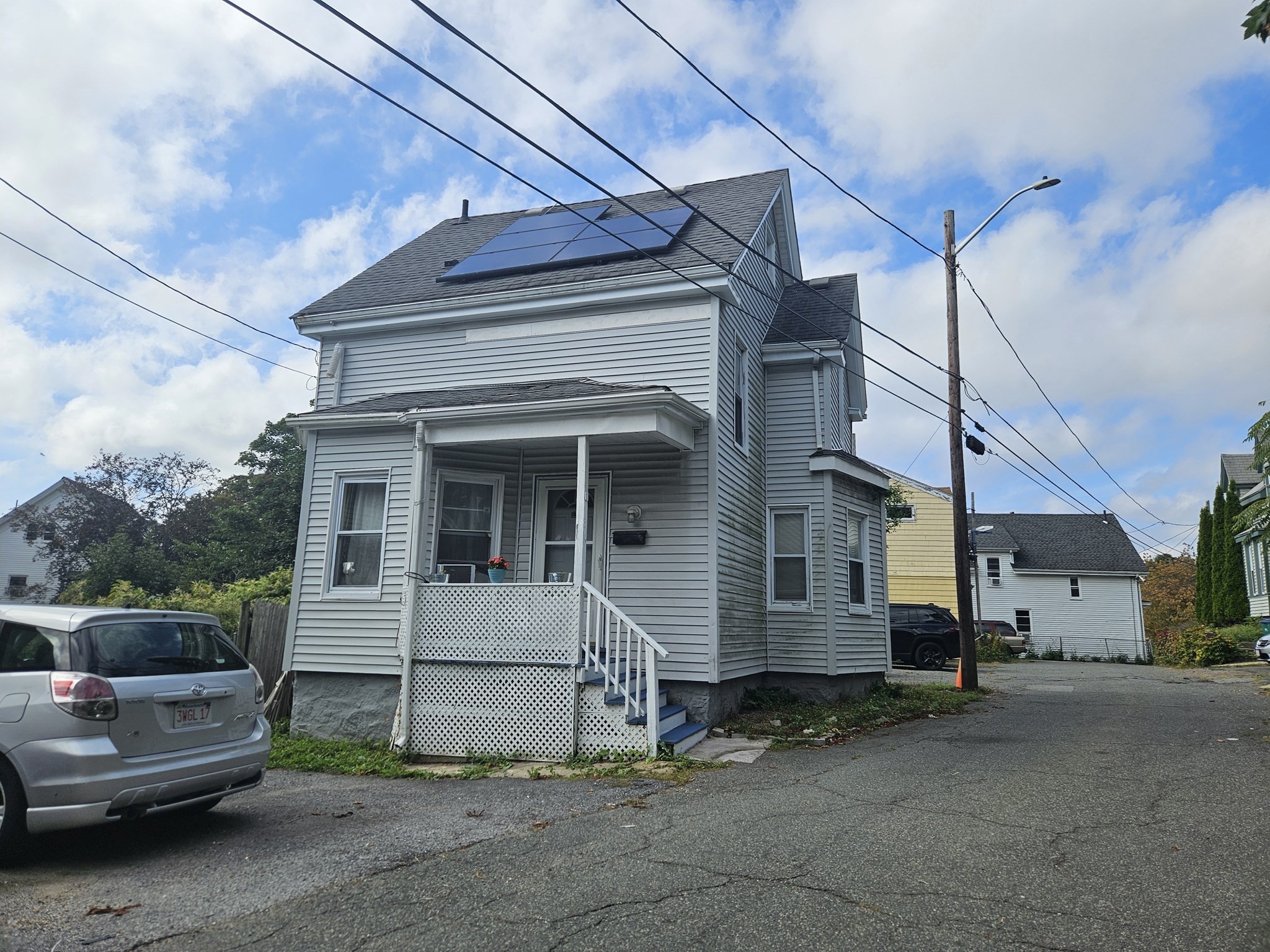 30 Clifton Ave., Lynn, MA 01902