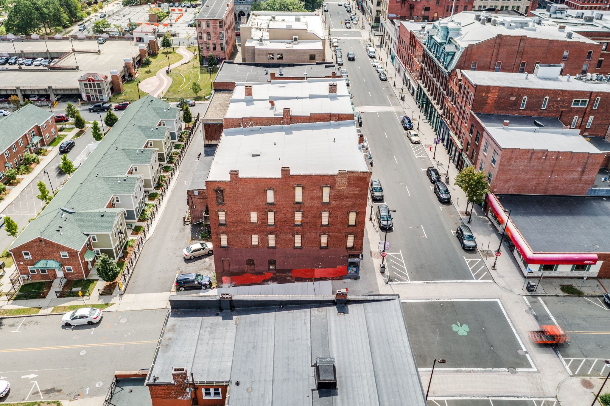 156 High St, Holyoke, MA 01040 - Image 4