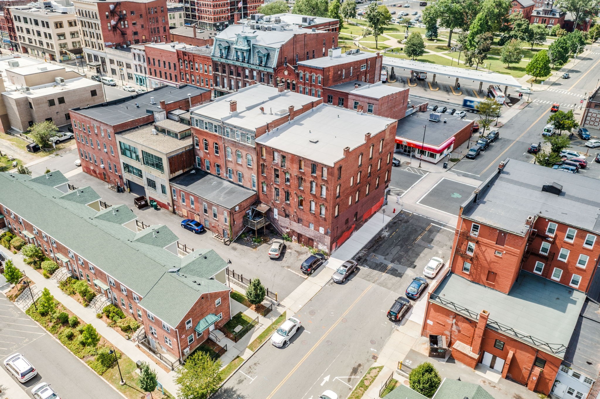 156 High St, Holyoke, MA 01040 - Image 5