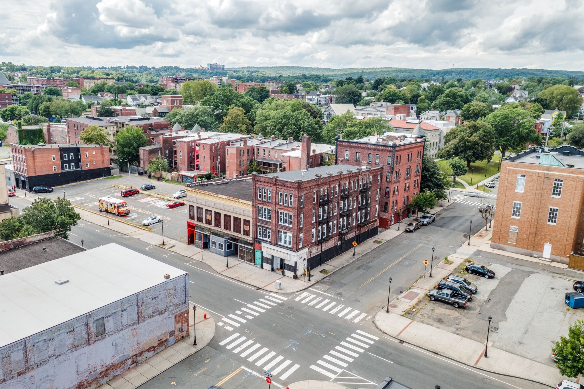 445 High St, Holyoke, MA 01040 - Image 7