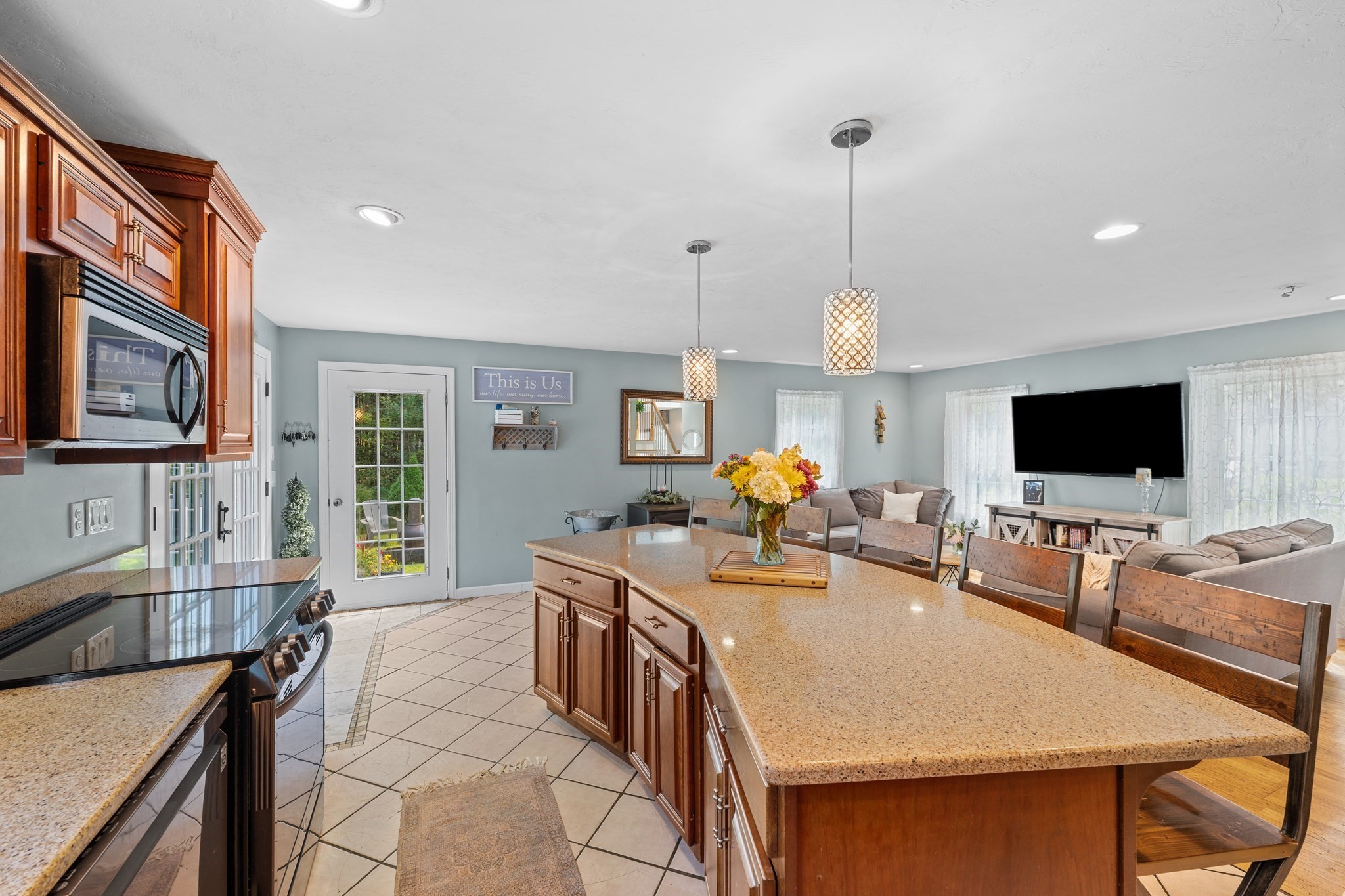 97 Apple Rd, Brimfield, MA 01010 - Image 5