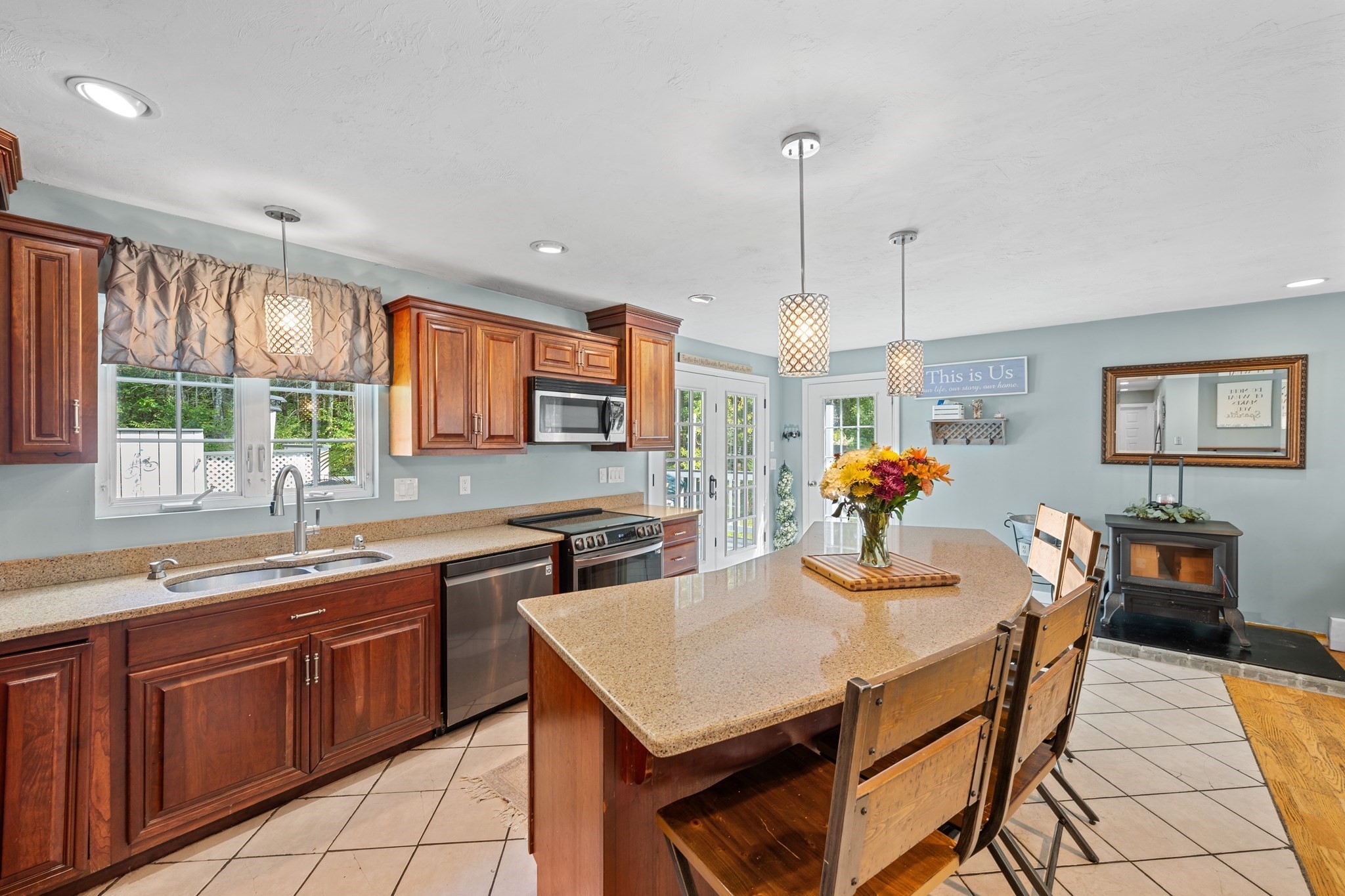 97 Apple Rd, Brimfield, MA 01010 - Image 6