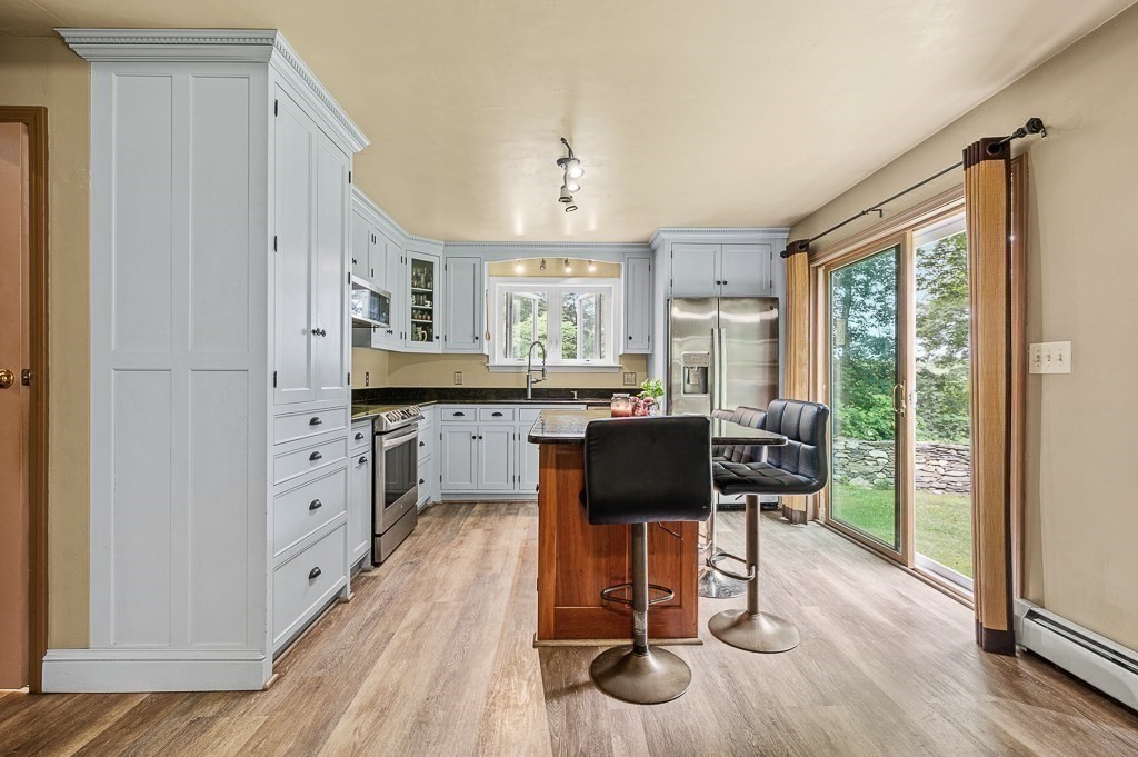 18 Old Worcester Rd Ext, Charlton, MA 01507 - Image 3