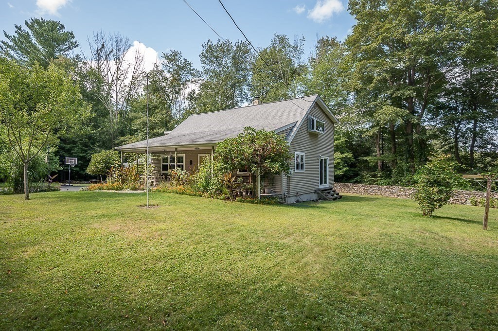 18 Old Worcester Rd Ext, Charlton, MA 01507 - Image 8