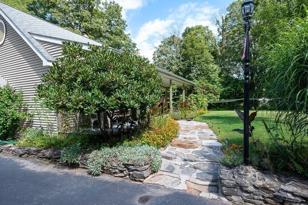 18 Old Worcester Rd Ext, Charlton, MA 01507 - Image 9