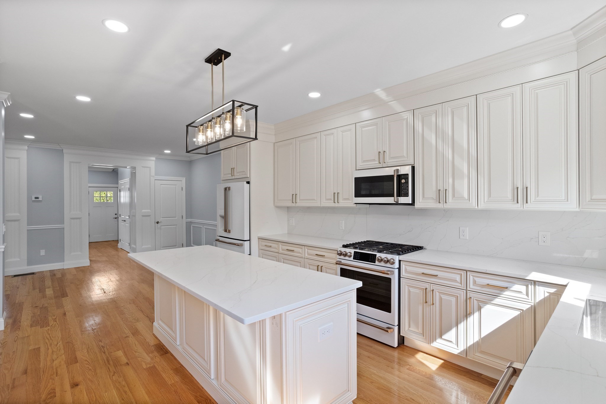 98 Carroll St Unit 98, Watertown, MA 02472 - Image 14