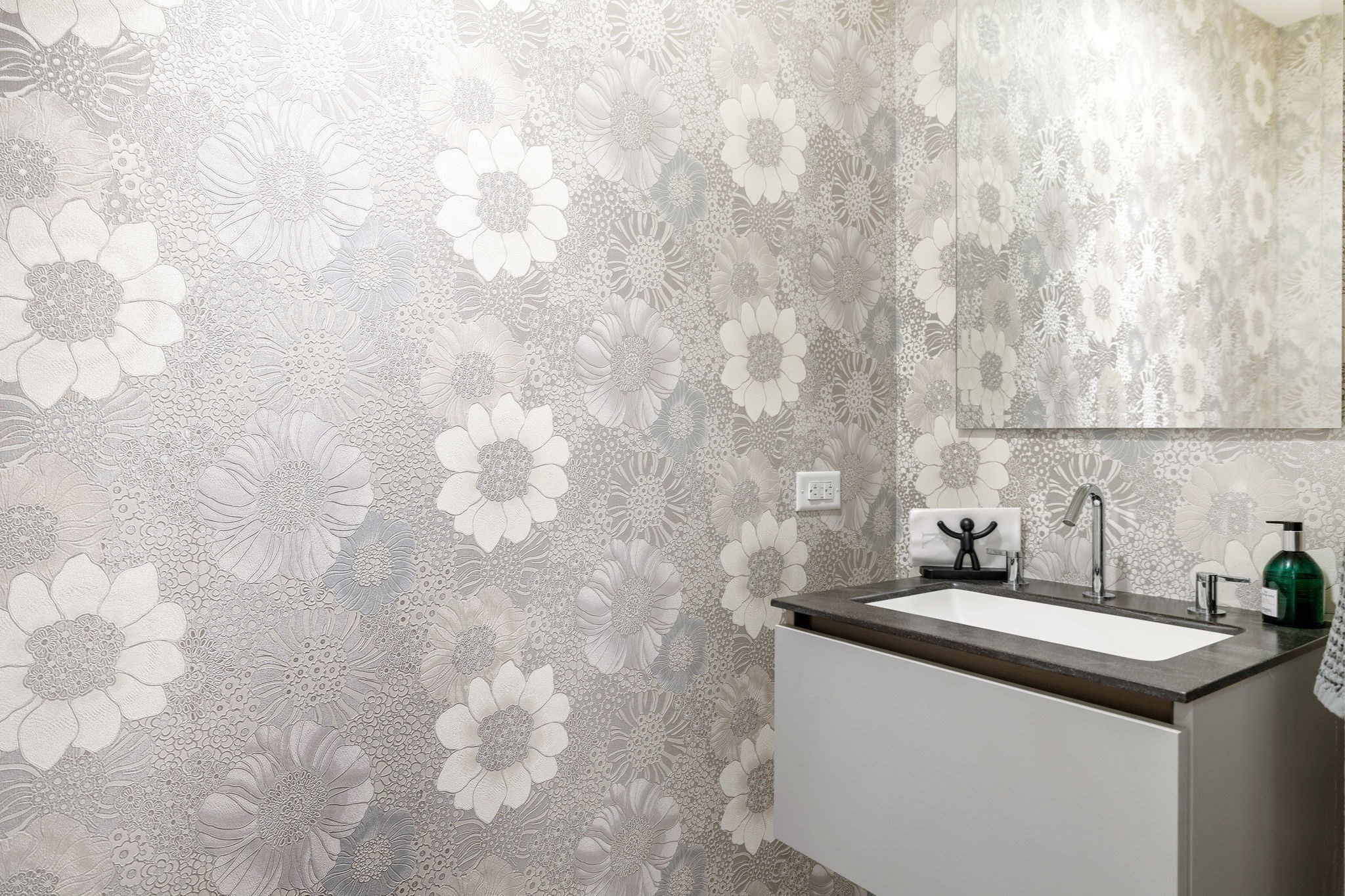 10 Farnsworth Unit 3A, Seaport, Boston, MA 02210 - Image 24