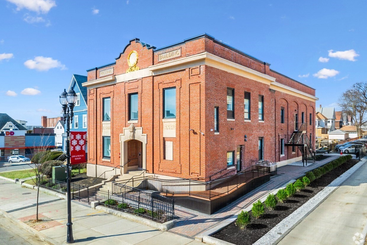 536 Broadway, Everett, MA 02149