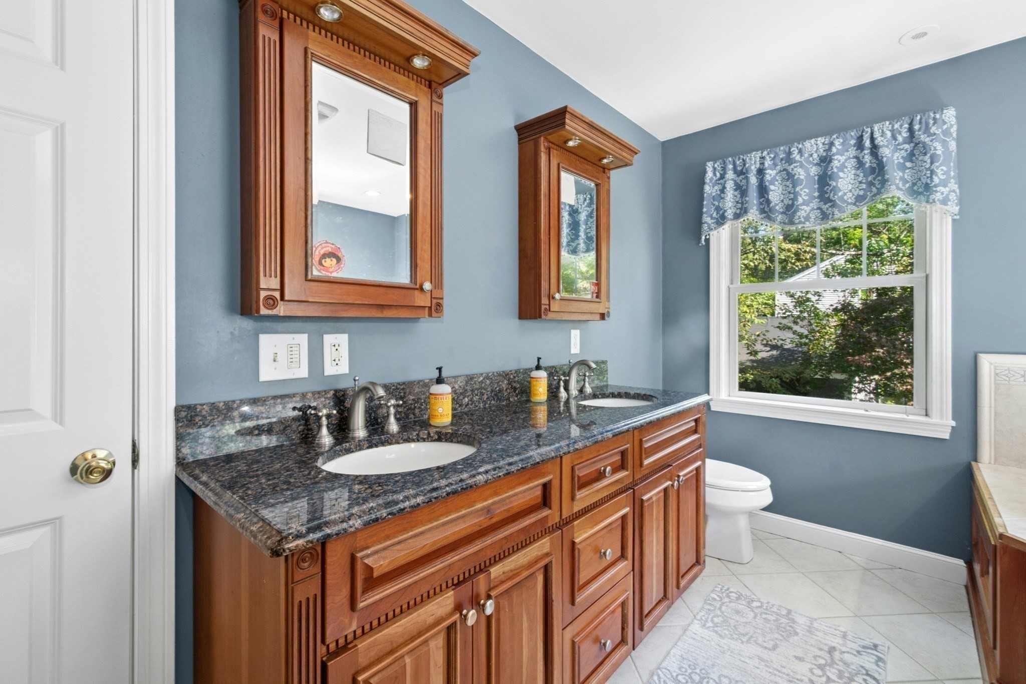 8 Raymond Way, Ashland, MA 01721 - Image 25