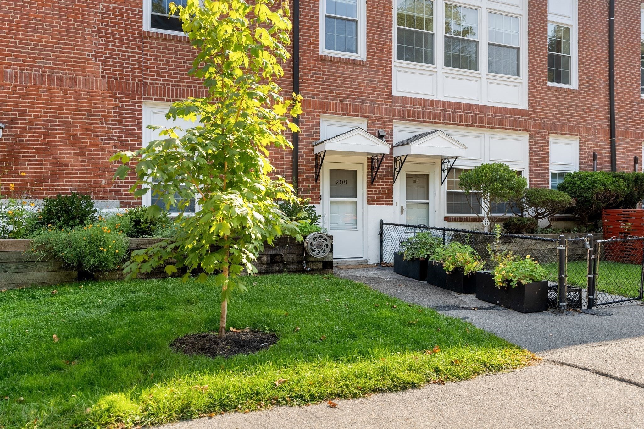 35 Eldridge Road Unit 209, Jamaica Plain, Boston, MA 02130 - Image 2