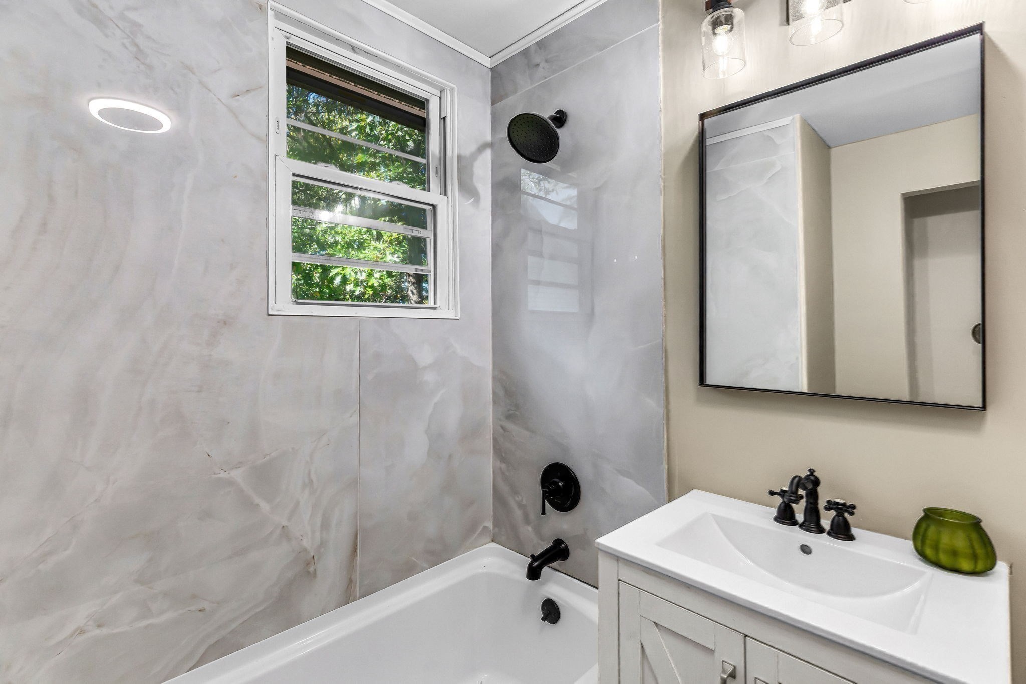 52 Eldridge St, Springfield, MA 01108 - Image 21