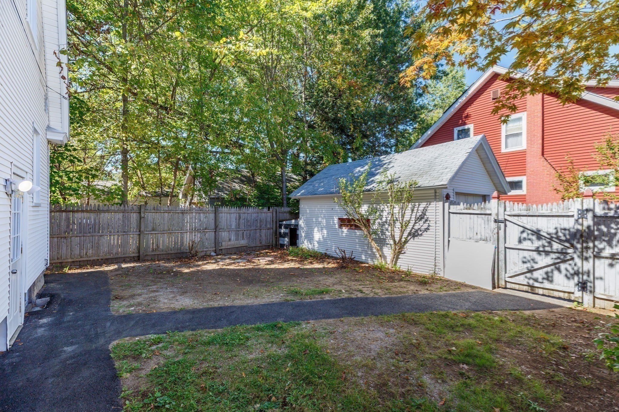 52 Eldridge St, Springfield, MA 01108 - Image 24