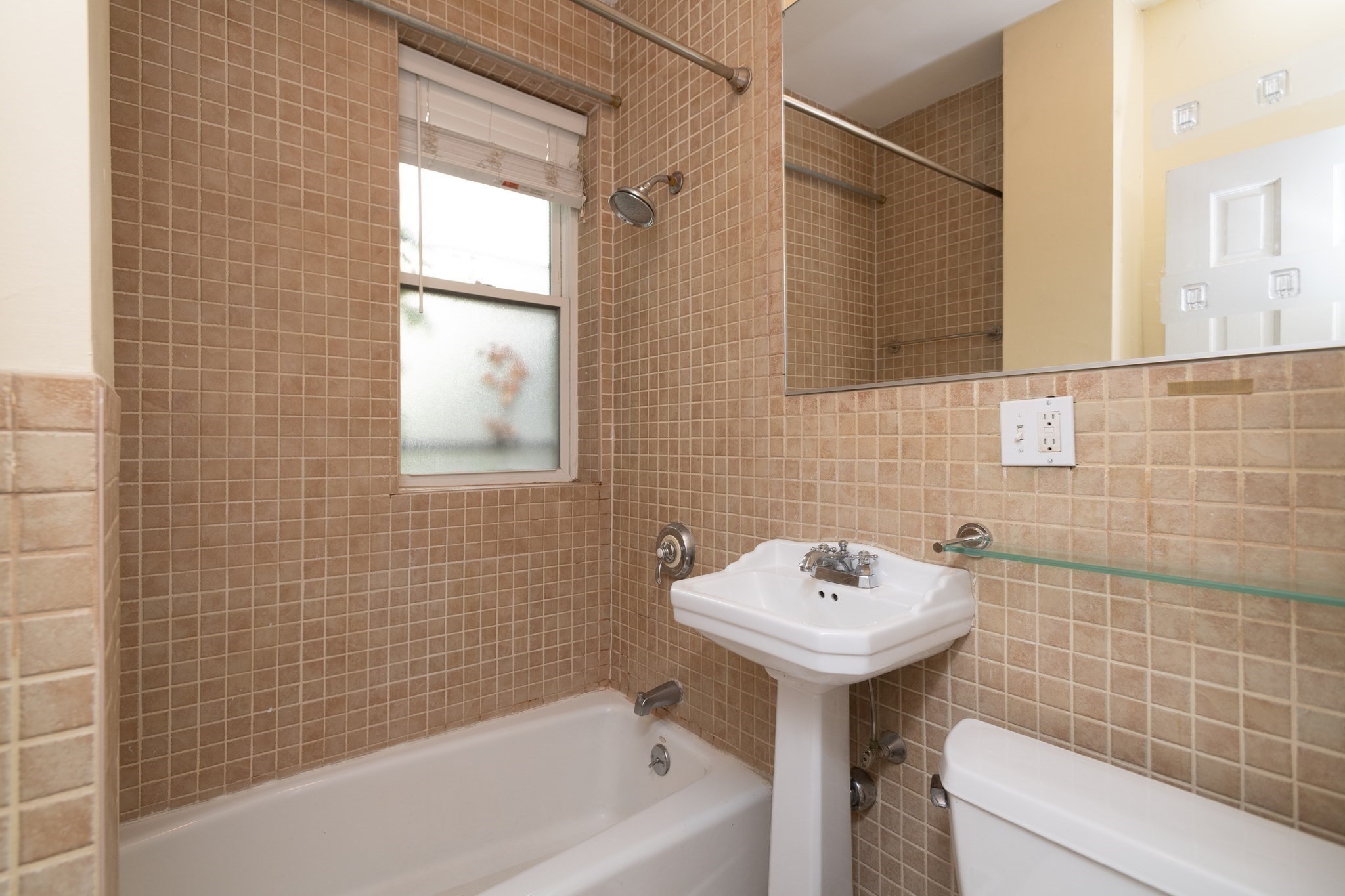 50 Jamaicaway Unit 1, Mission Hill, Boston, MA 02130 - Image 10