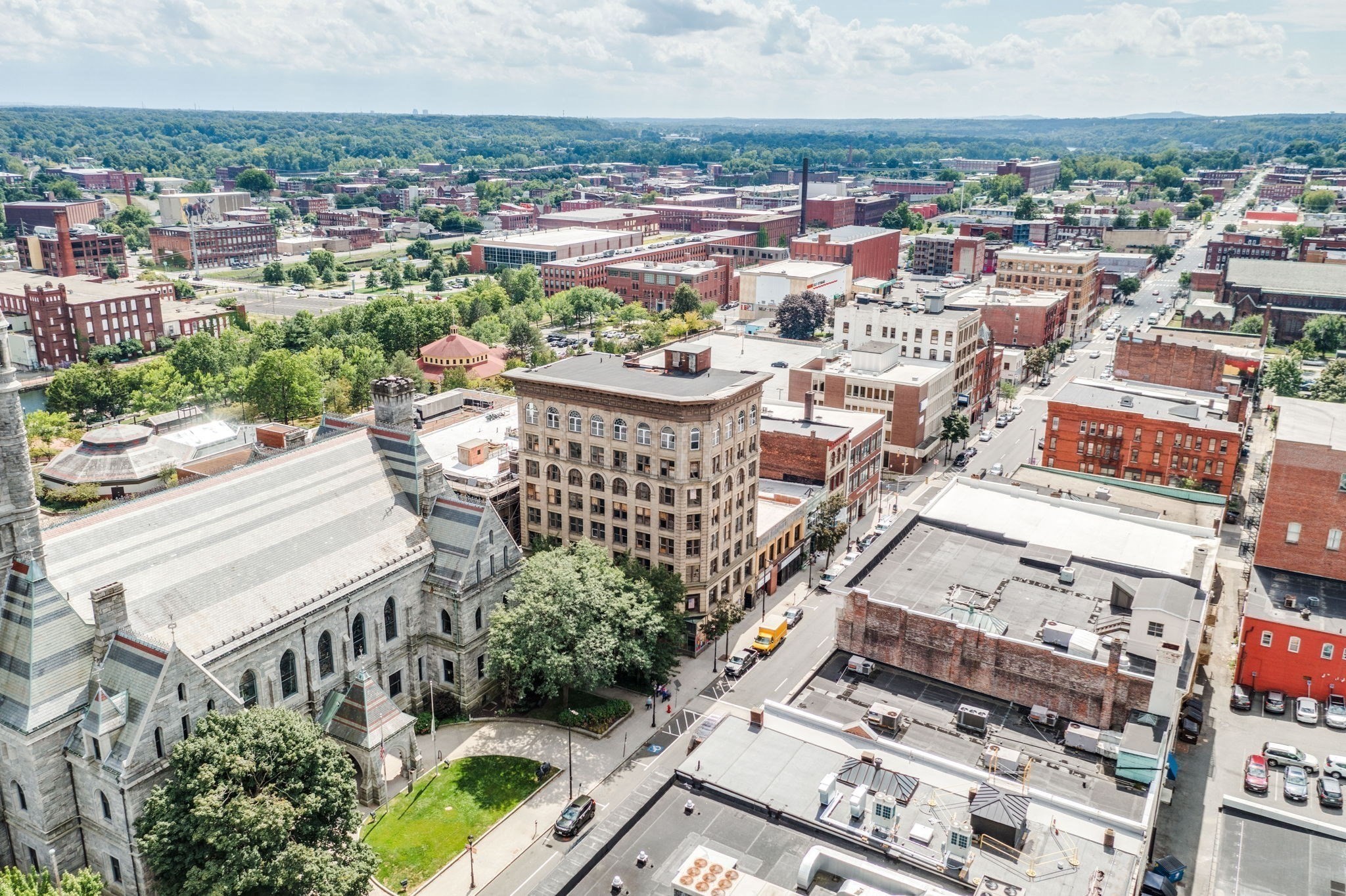 276 High St, Holyoke, MA 01040 - Image 5