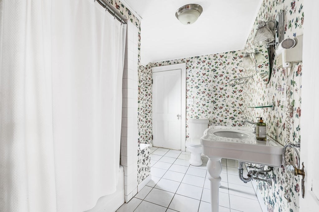 154 Warren Street, Needham, MA 02492 - Image 17